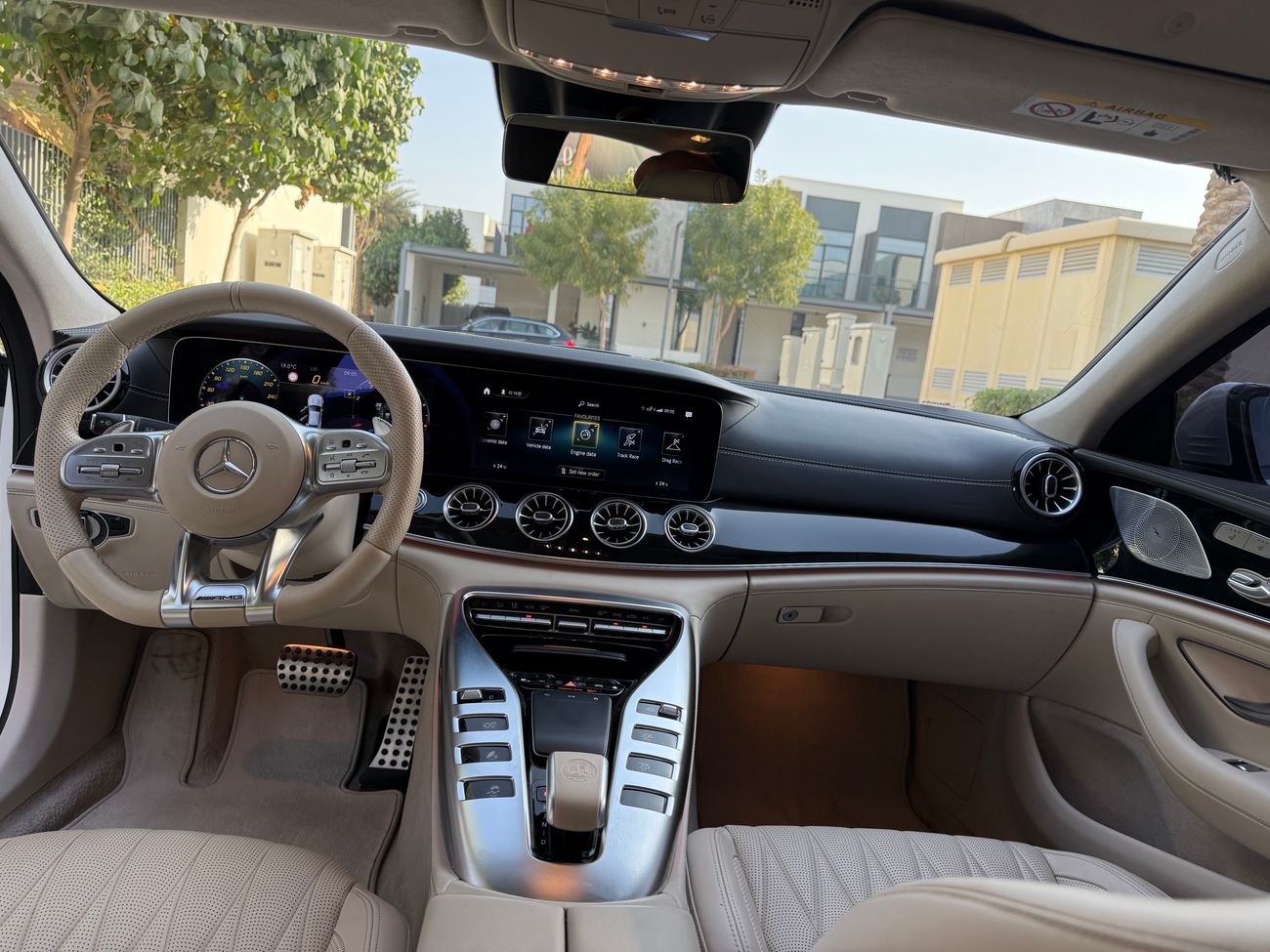 مرسيدس بنز ايه ام جي جي تي 43 Mercedes AMG GT43 4MATIC+