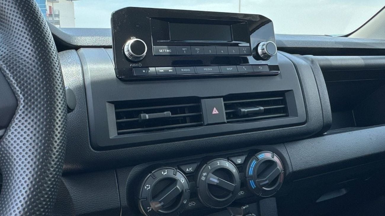 Mitsubishi L200 GL 2.4L Diesel 4WD Double Cab MT