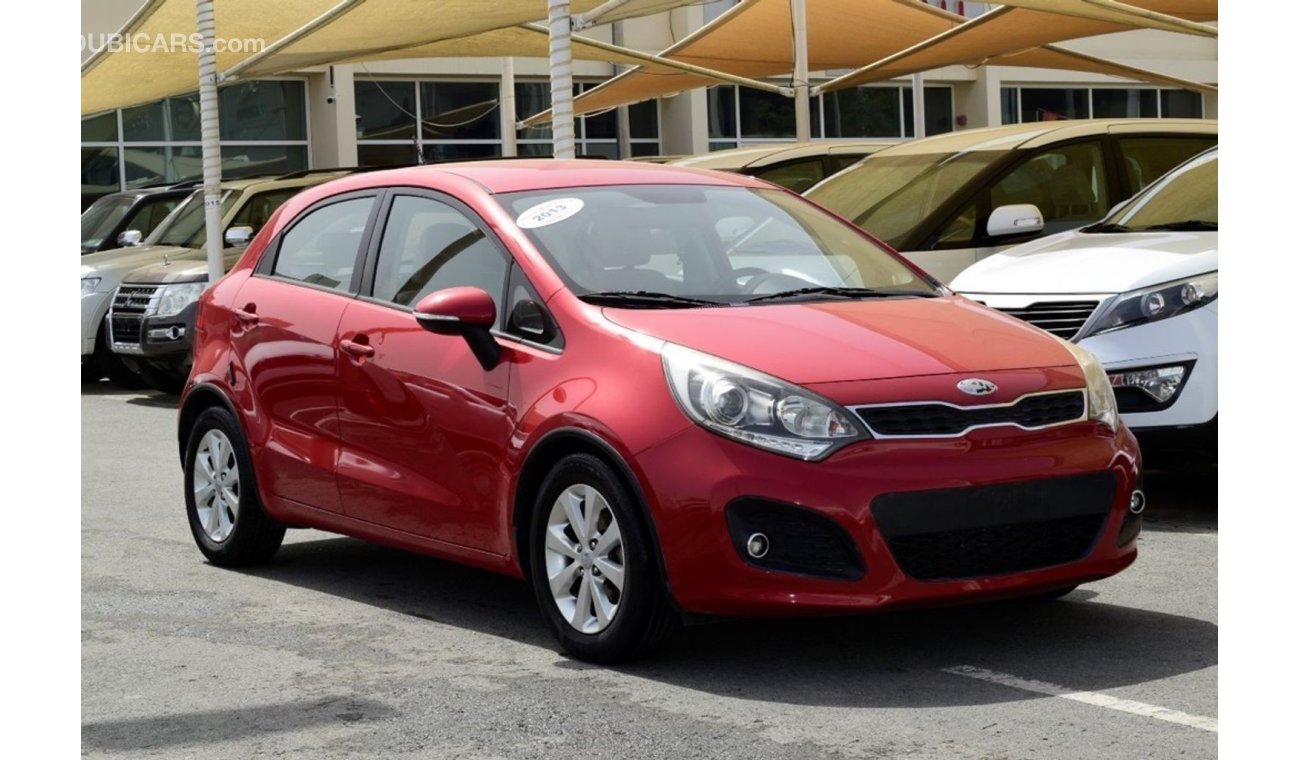 Kia Rio 2013 GCC 1.6 without accident without final dye very clean inside and out agency condition