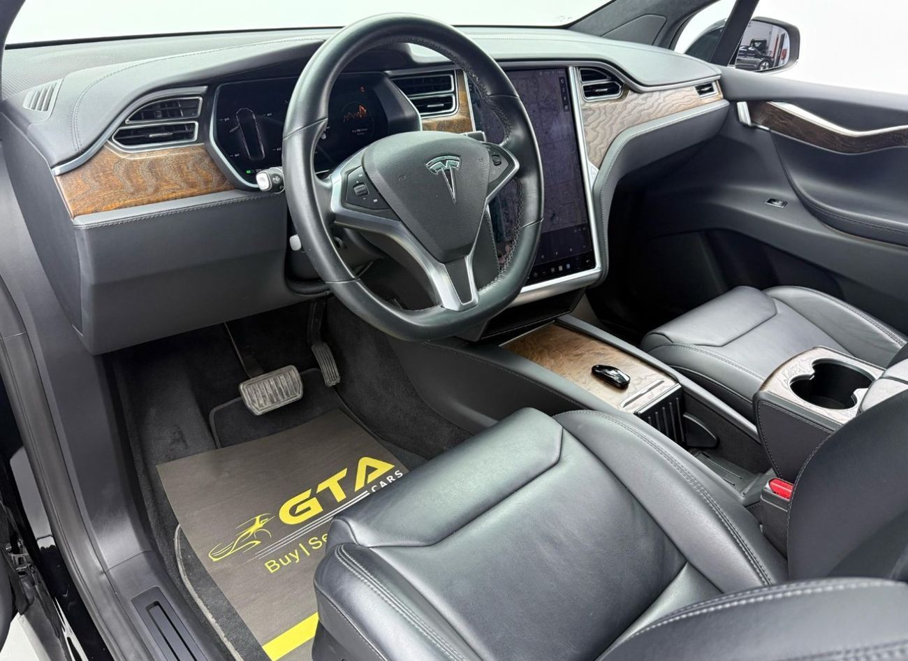تسلا موديل اكس Long Range (AWD) 2018 Tesla Model X 100D, 2026 Tesla Warranty, Pilot Seats, Excellent Condition, GCC