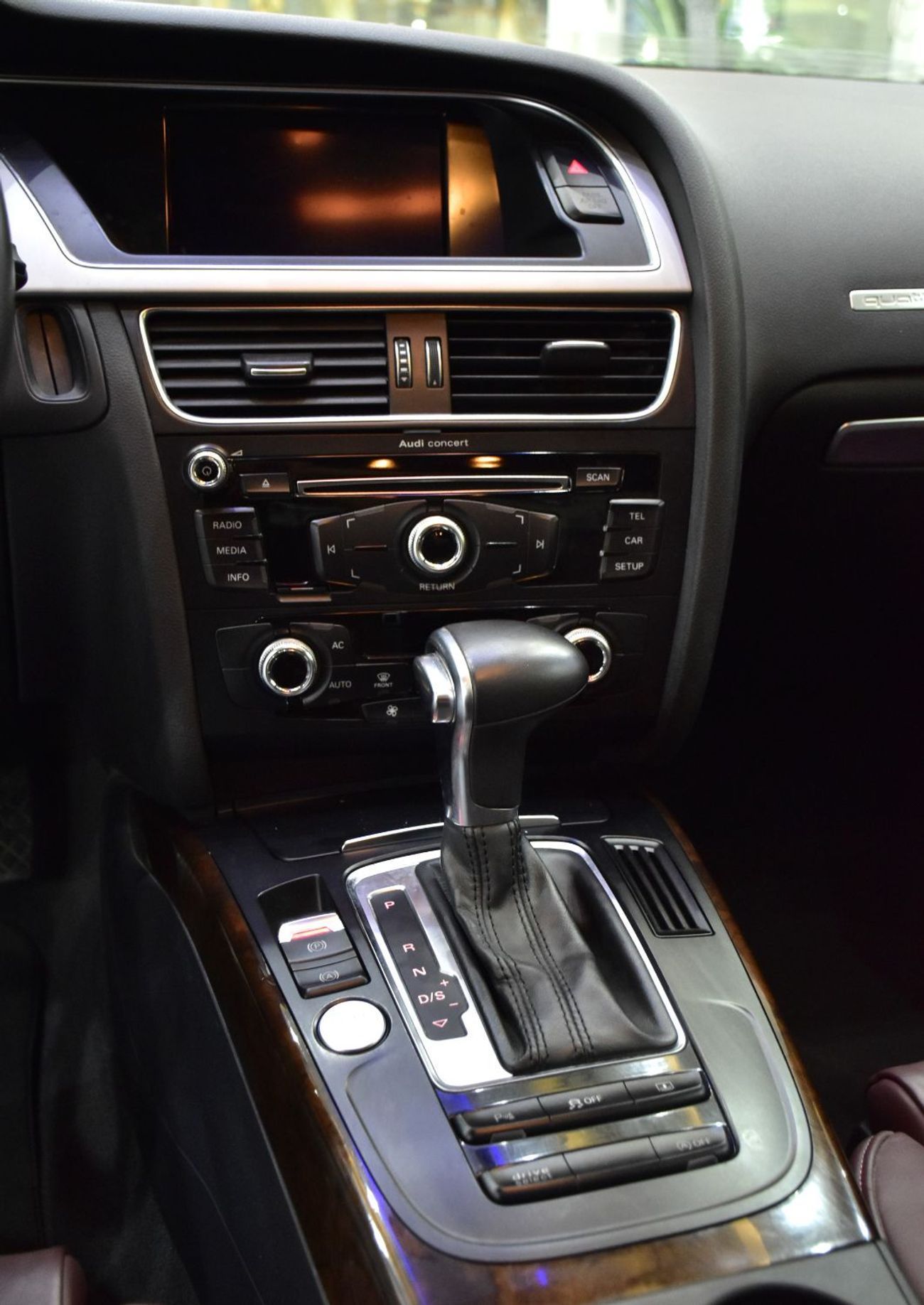 أودي A5 EXCELLENT DEAL for our Audi A5 40TFSi Quattro ( 2015 Model ) in Black Color GCC Specs