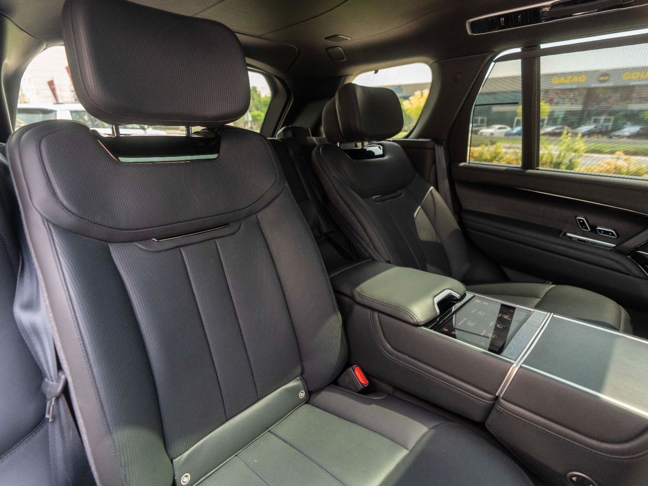 لاند روفر رينج روفر SV LWB P530 TOP OPTION