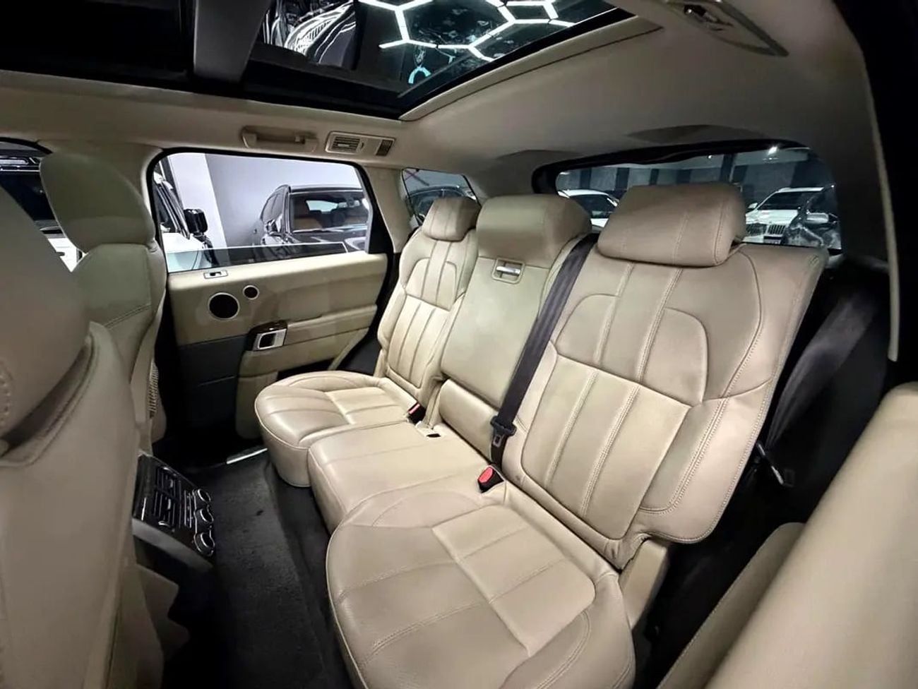 Land Rover Range Rover Sport HSE S 3.0L