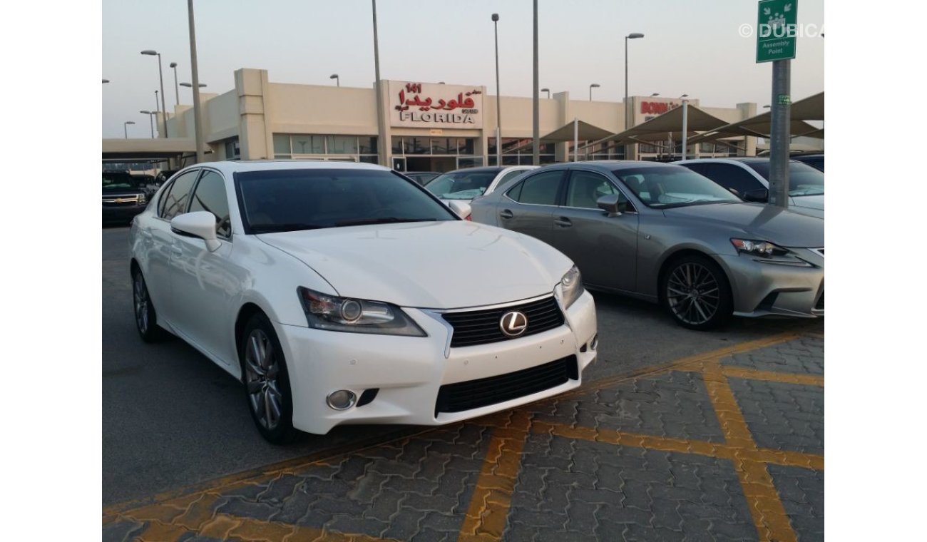 Lexus GS350 معرض فلوريدا لتجارة السيارات المستعملة سوق الحراج الشارقه معرض رقم ١٤١لبيع جميع انواع السيارات وشرائ