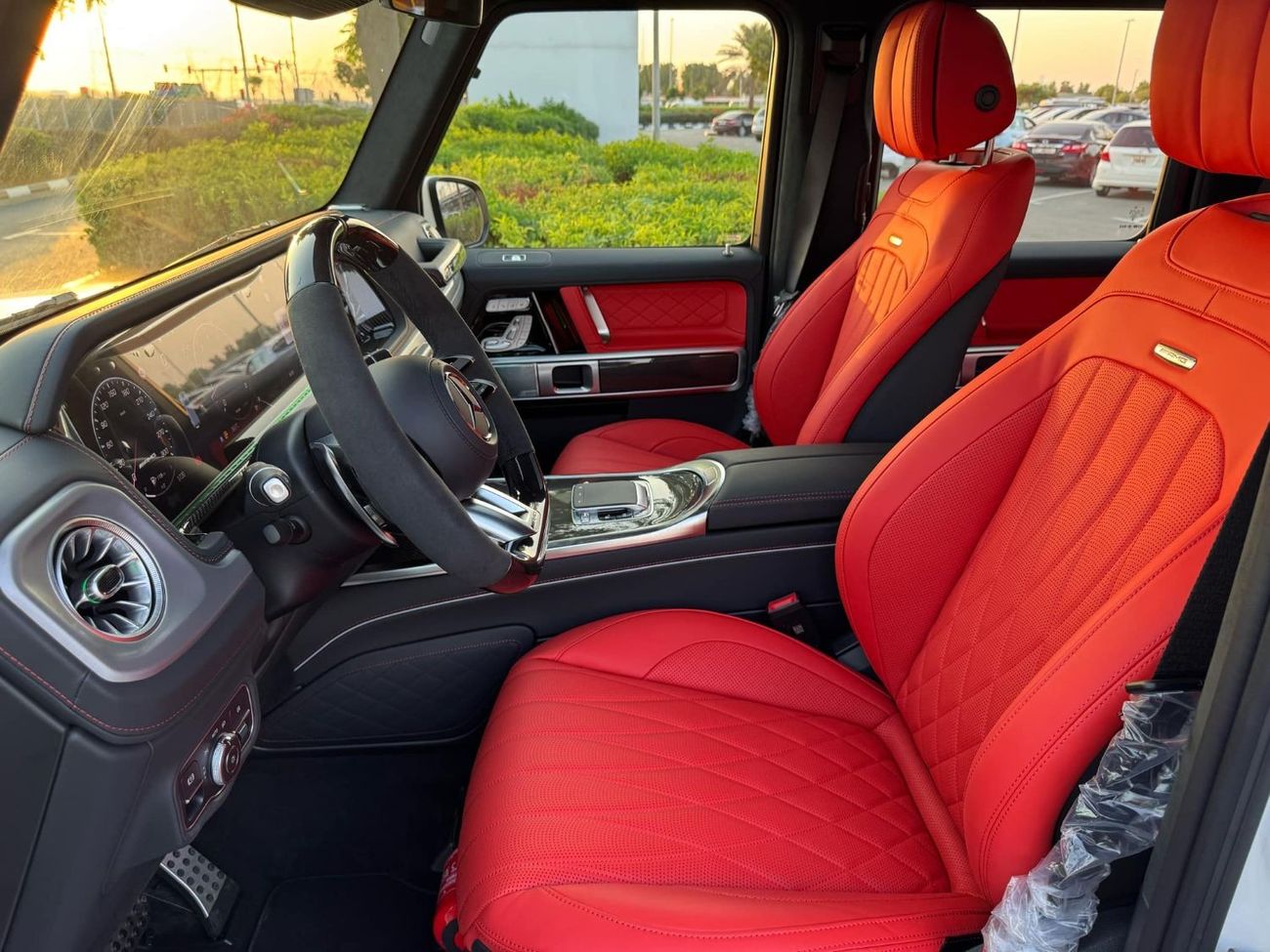 Mercedes-Benz G 63 AMG GCC SPEC UNDER WARRANTY AND SERVICE CONTRACT