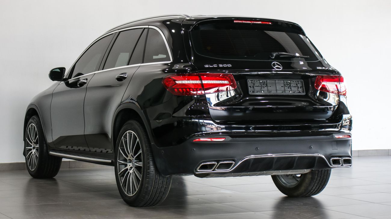 Mercedes-Benz GLC 300 AMG