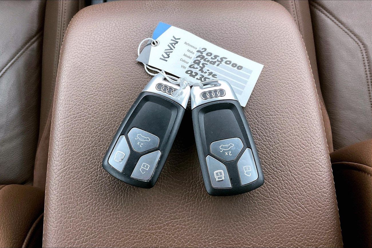 أودي Q5 45 TFSI quattro Basic | National Day Celebration | شامل الضمان | 0 ﺪﻔﻋﺓ ﺃﻮﻟﻯ