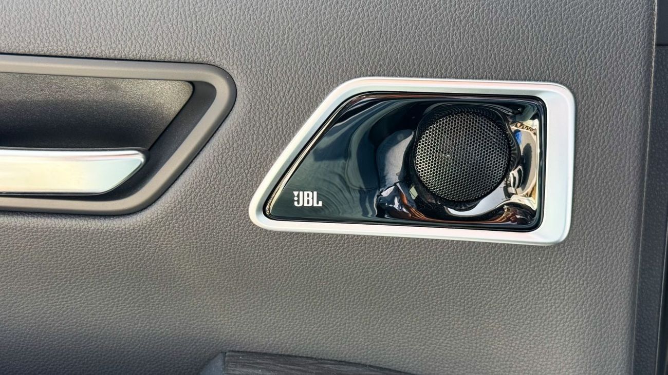 تويوتا لاند كروزر 