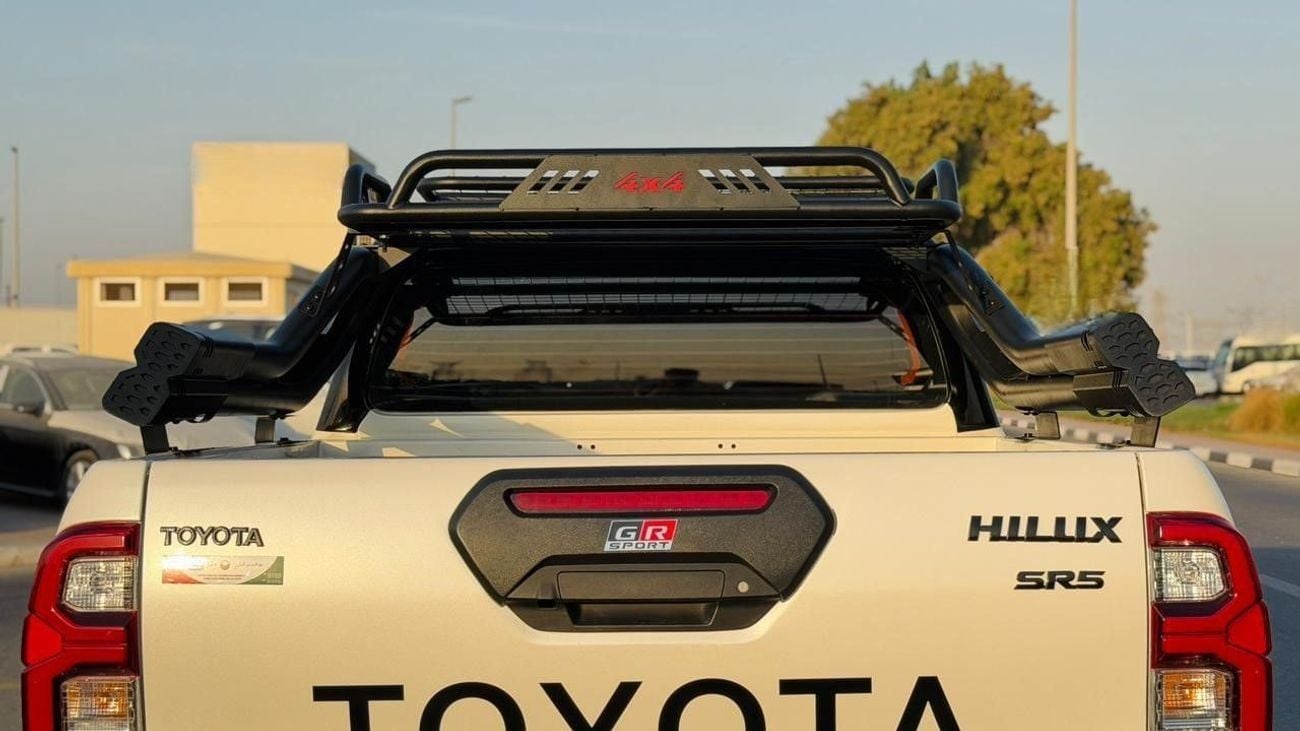 Toyota Hilux 2018 | DOUBLE CABIN | RHD | 2.8L DIESEL ENGINE | AUTOMATIC TRANSMISSION | RHINO ROOF RACK | NUDGE BA