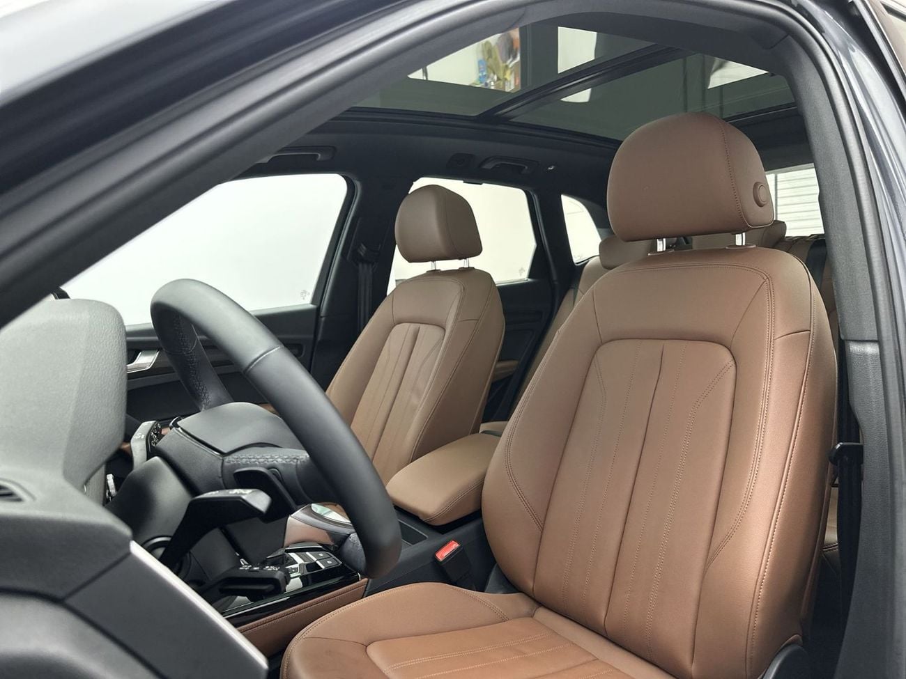 Audi Q5 45 TFSI quattro Advanced 2.0L (245 HP) 249hp (Ref# 30991) - EXCLUSIVE RAMADAN OFFER