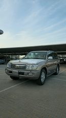 Toyota Land Cruiser GXR GCC only 30900 KM