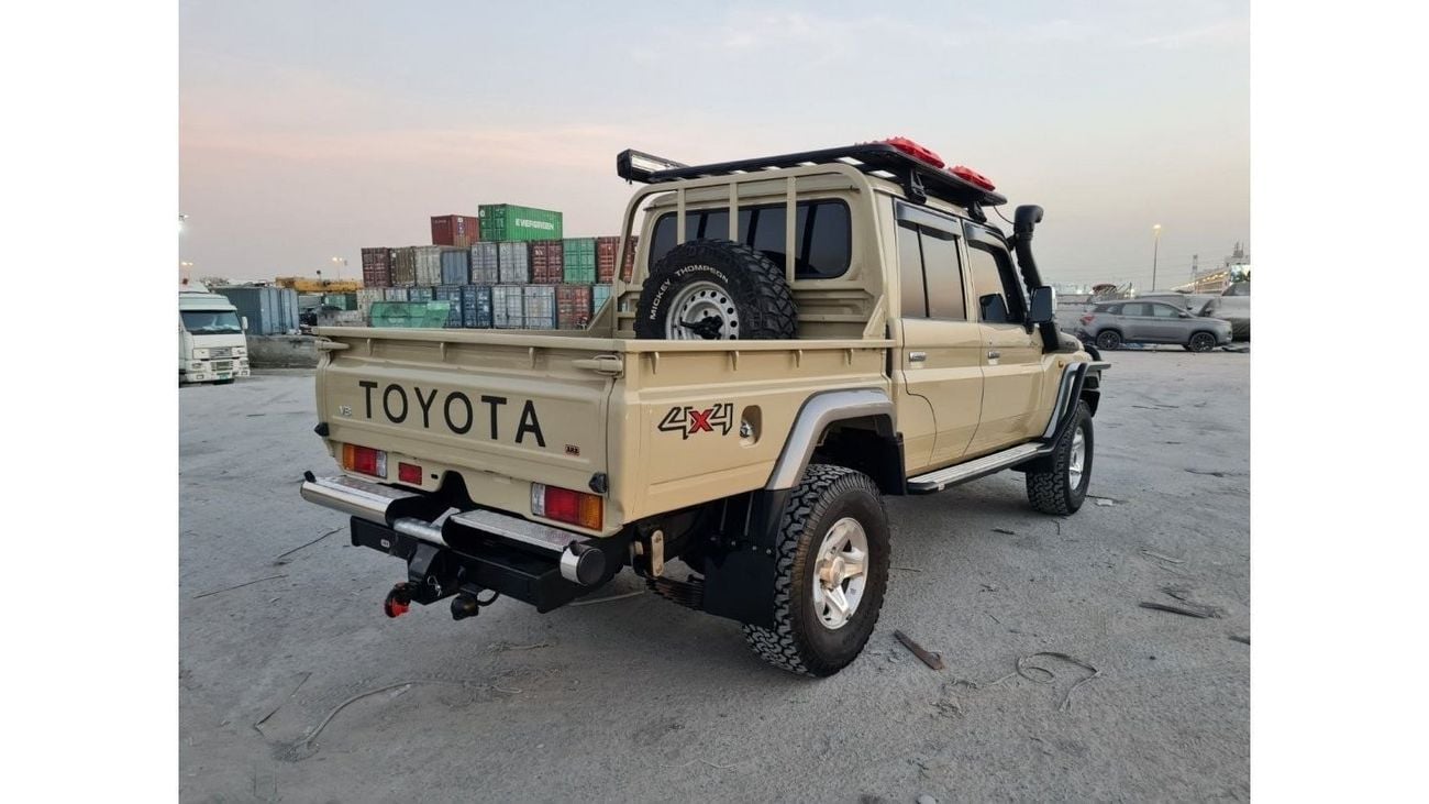 Toyota Land Cruiser Pick Up Double Cabin GX.L