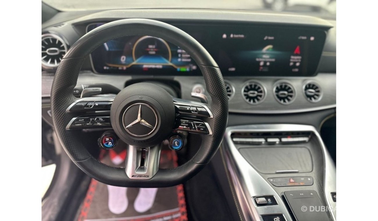 مرسيدس بنز AMG GT 43 4MATIC+