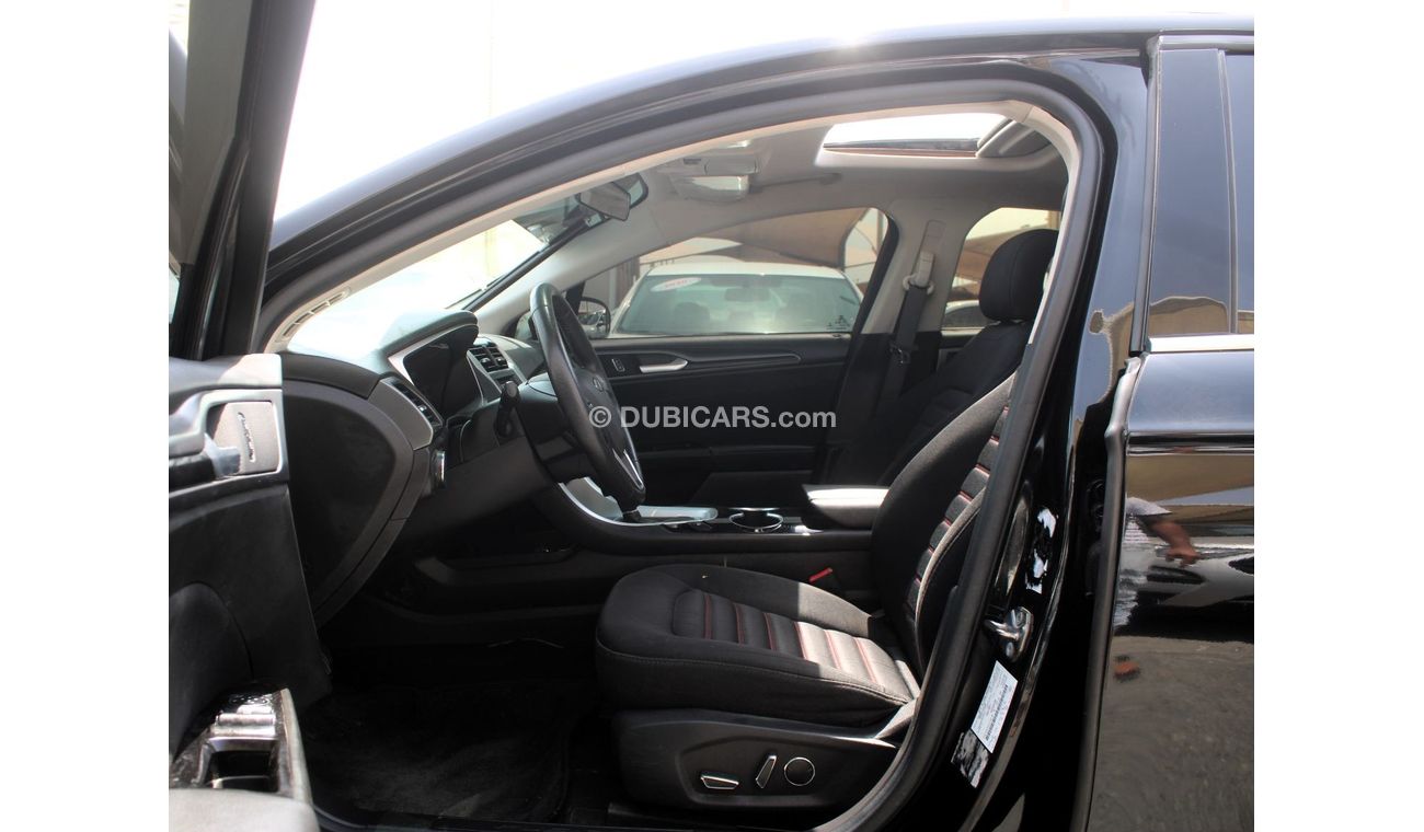 Ford Fusion SEL ACCIDENTS FREE- ORIGINAL PAINT - GCC - SUNROOF - CAR IS IN PERFECT CONDITION INSIDE OUT - GCC