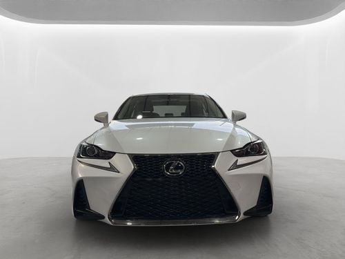 Lexus IS300 PREMIER 2019 LEXUS IS 300 — JAPANESE LUXURY WITH A SPORTY EDGE!