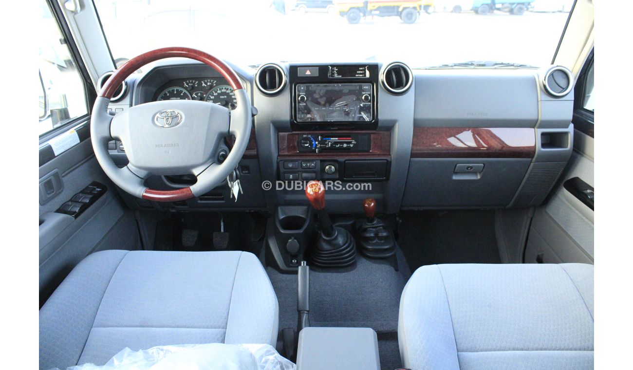 Toyota Land Cruiser 70 4.5L,LX76-G,WAGON,WITH DIFFERENTIAL LOCK,WINCH FULL OPTIONS,MT,2022MY ( FOR EXPORT ONLY)