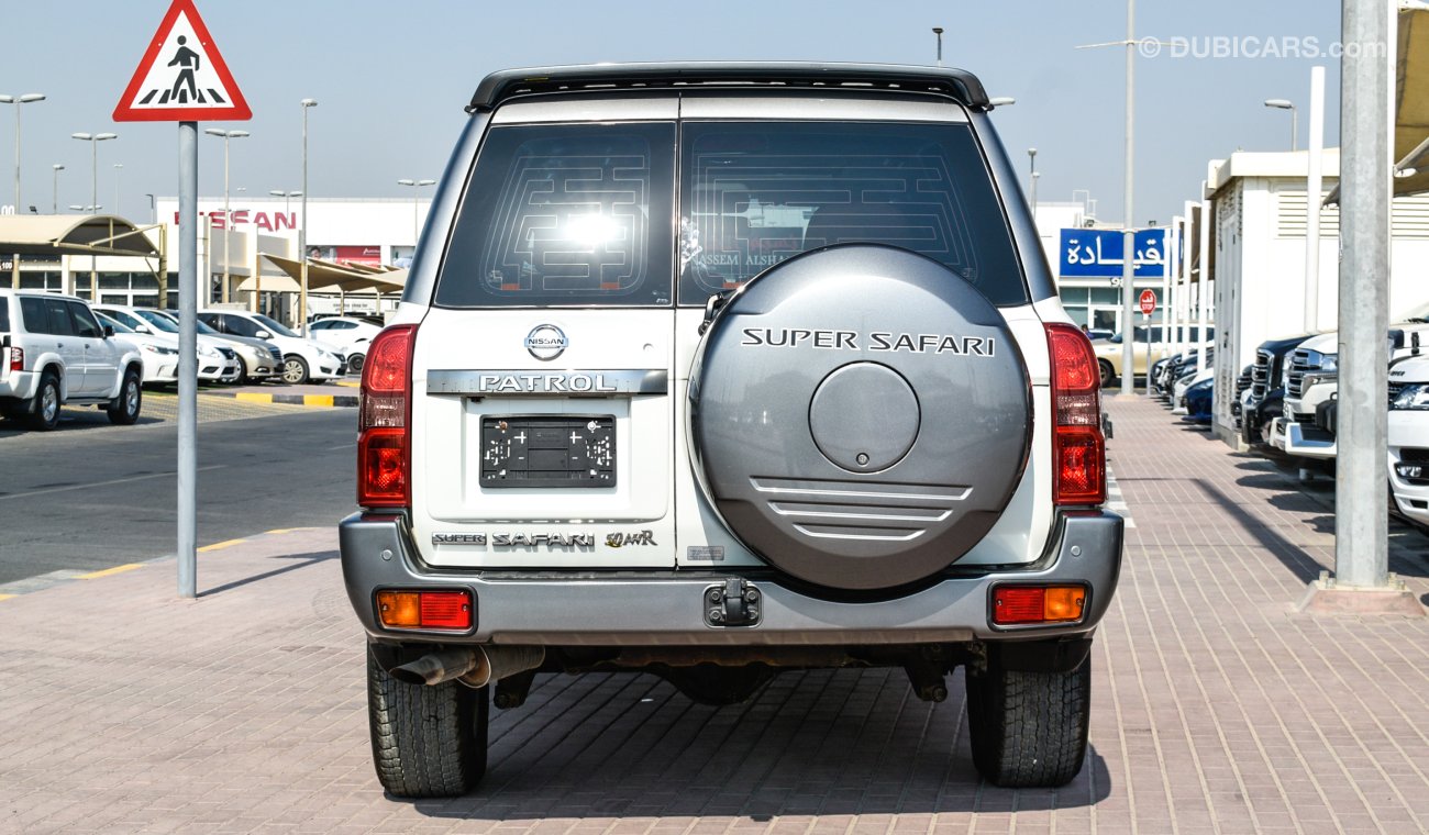 Nissan Patrol Super Safari