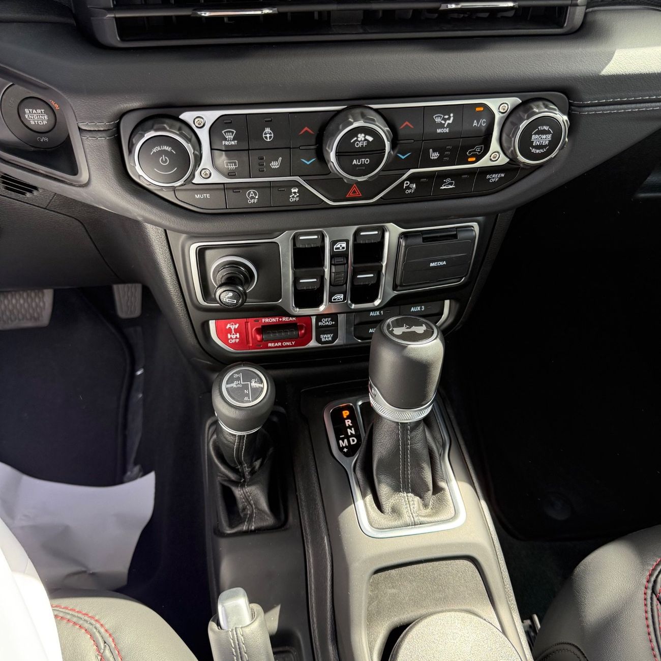 Jeep Wrangler Rubicon 3.6L A/T (5 Seater)