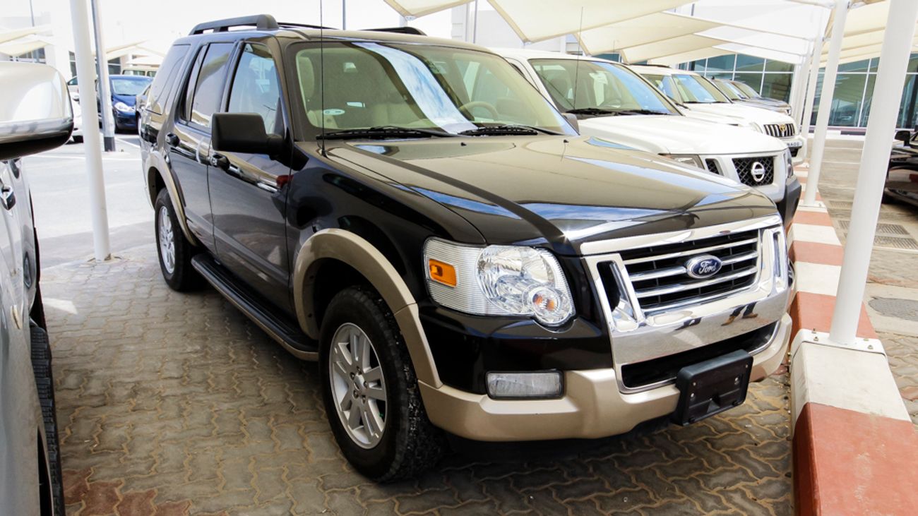 Ford Explorer Eddie Bauer Edition