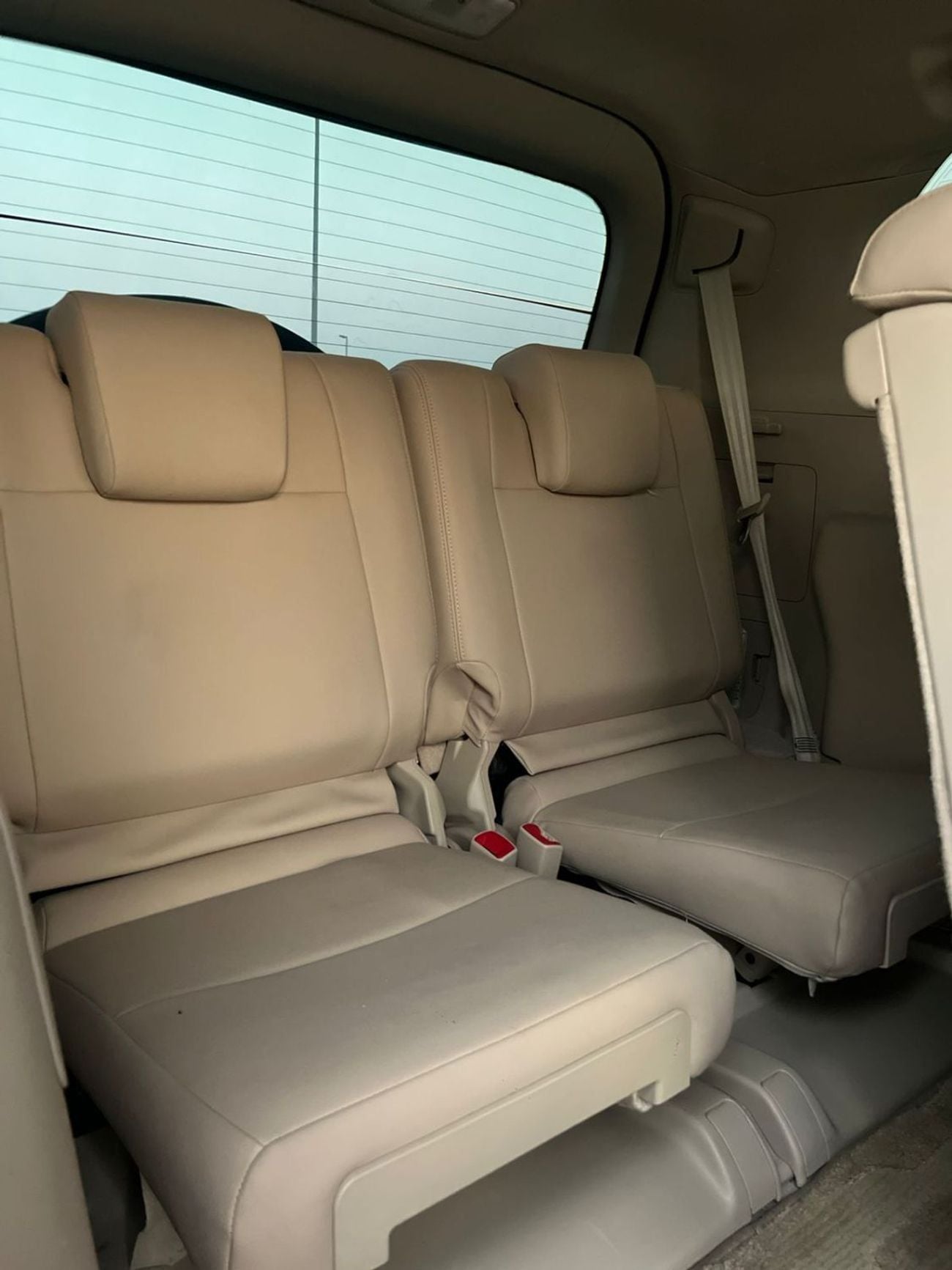 تويوتا برادو TX-L 2019 4.0L V6 - AWD 4x4 - Electric Seat - Rear CAM & Sensors - Cool Box -