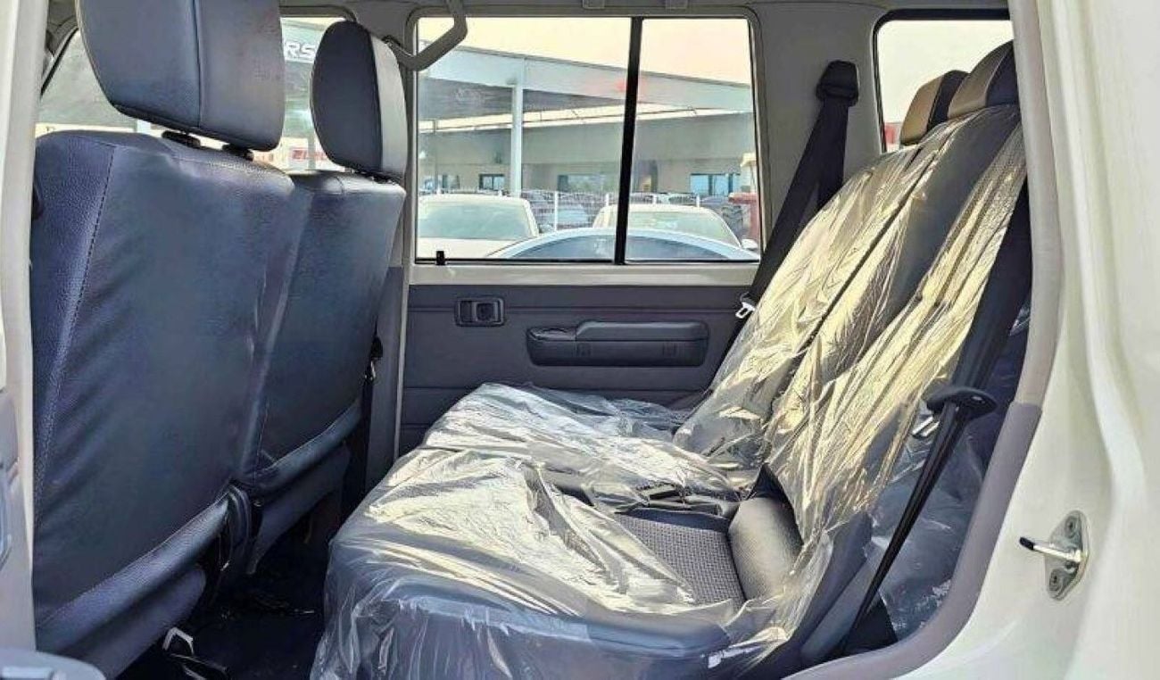 Toyota Land Cruiser 70 Land cruiser hard top Lc76 4.2L diesel V6 MY2024 5doors EXPORT.ONLY