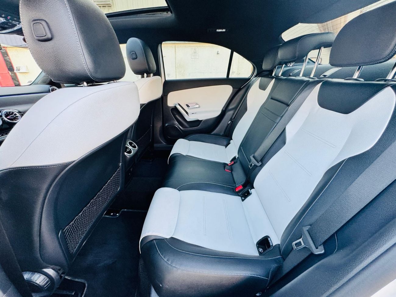 Mercedes Benz A220