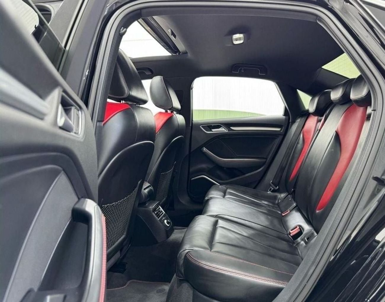 Audi S3 TFSI quattro 2.0L 2019 Audi S3 Quattro, Warranty, Full Audi Service History, Low Kms, GCC