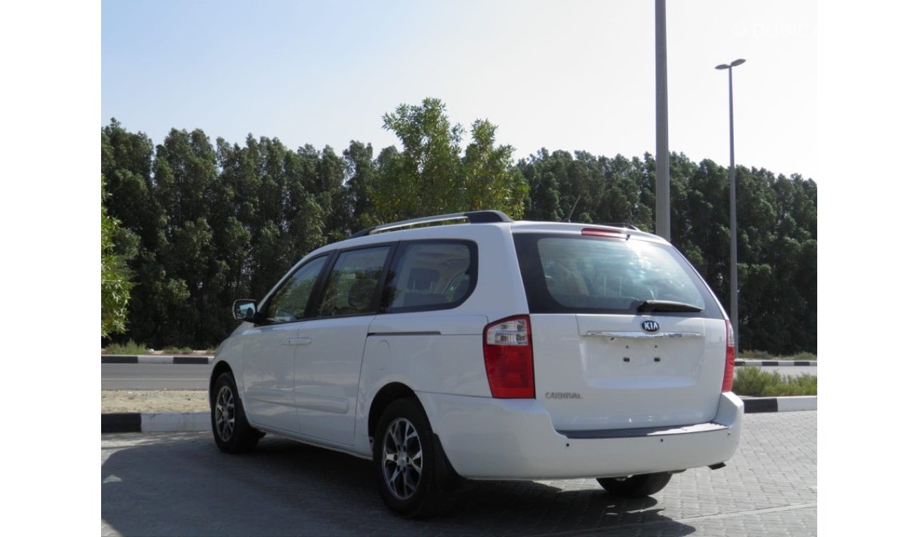 Kia Carnival 2015 top of the range ref#723