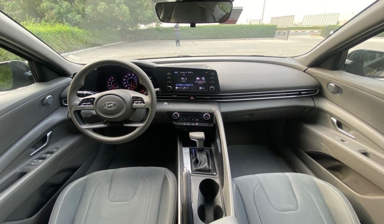 Hyundai Elantra GL 2.0L
