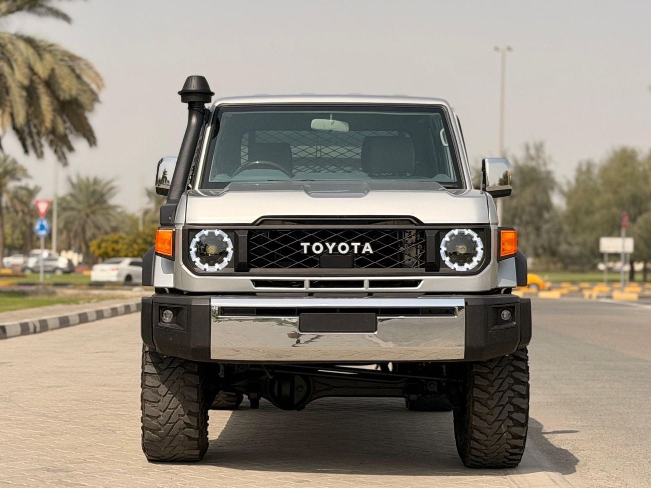 Toyota Land Cruiser Pick Up Double Cabin 4.5L