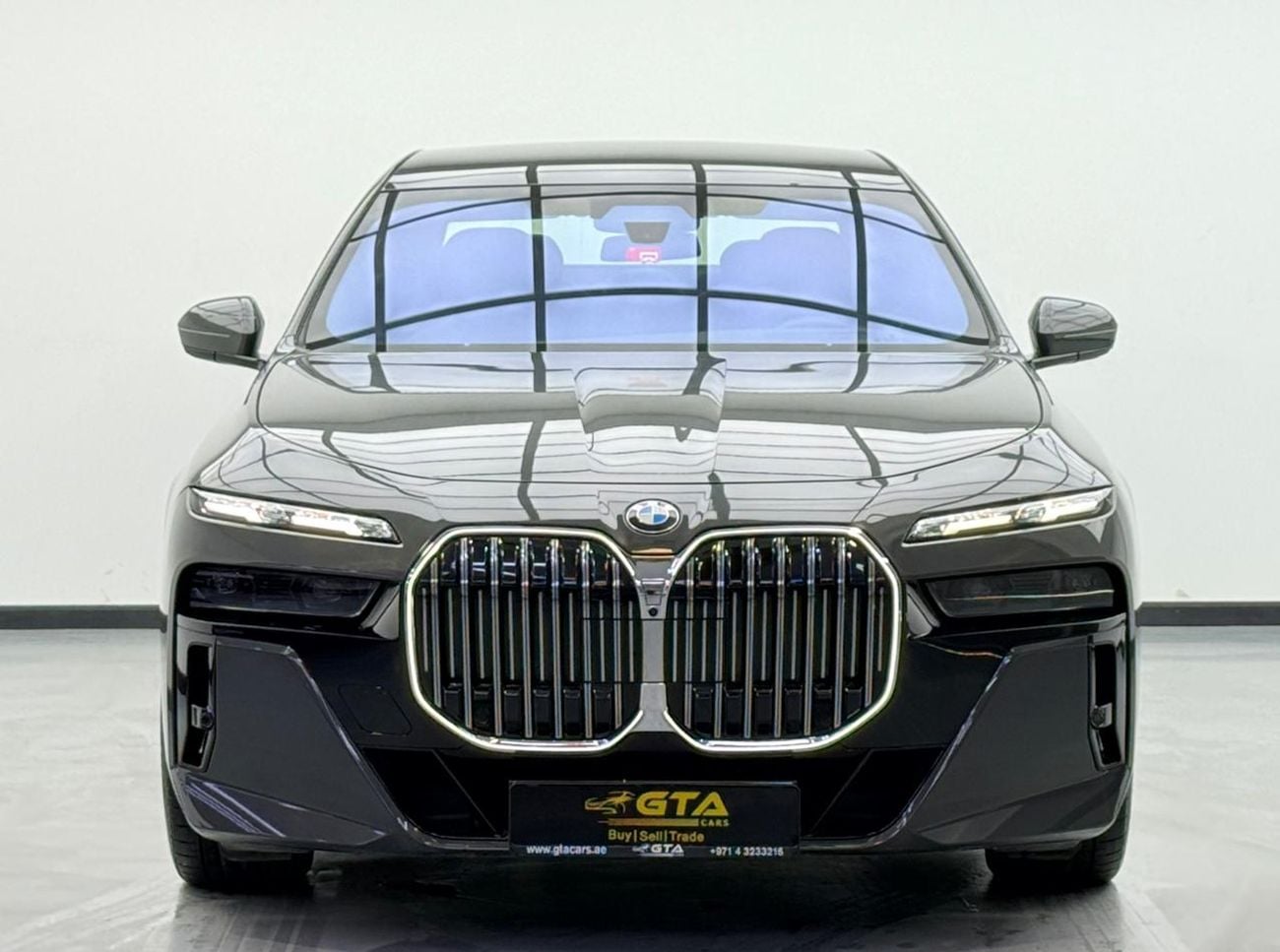 BMW 735i 2023 BMW 735i, 2028 BMW Warranty + Service Pack, Full BMW Service History, Low Km, Fully Loaded, GCC