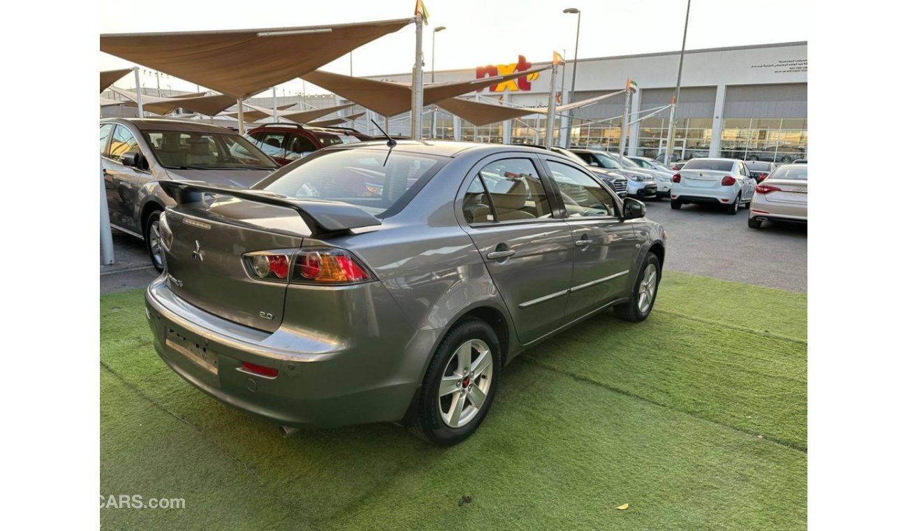 Mitsubishi Lancer ES