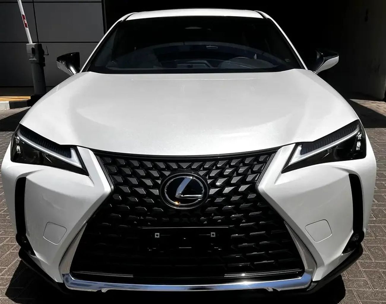 لكزس UX300h Prime Lexus UX 300e 2025 مواصفات خليجية