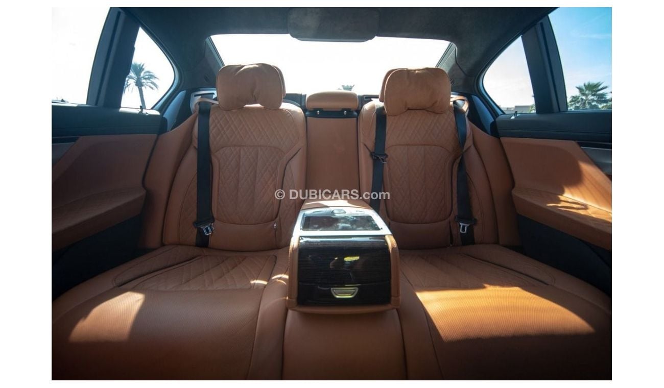 BMW 760Li BMW 760M Li X DRIVE V12 GCC 2020 Full Option