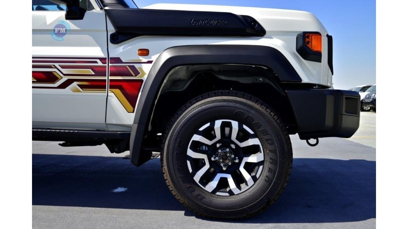 تويوتا لاند كروزر بيك آب 79 Double Cab 4.0L Petrol