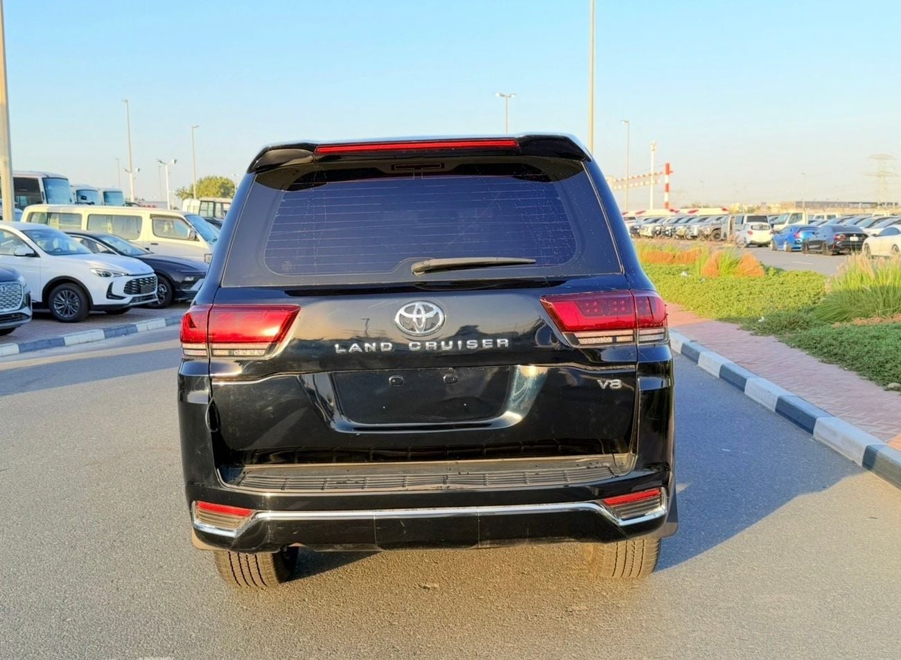 تويوتا لاند كروزر GXR 4.6L