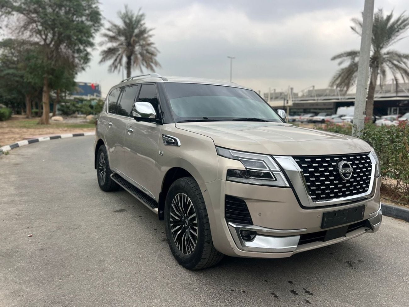 Nissan Patrol LE PLATINUM