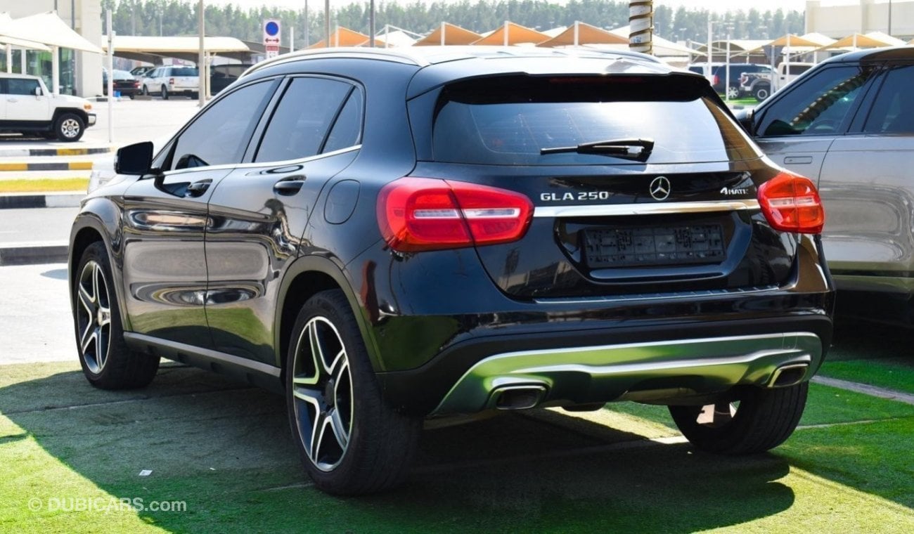 مرسيدس بنز GLA 250 4Matic