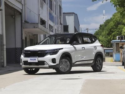 Kia Seltos Kia Seltos Premium 1.5L - White & Black Inside Black