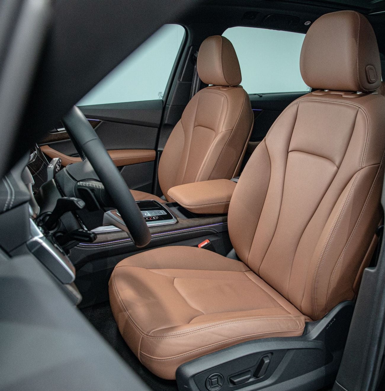 أودي Q7 45 TFSI S-LINE 45 TFSI quattro S Line 2.0L