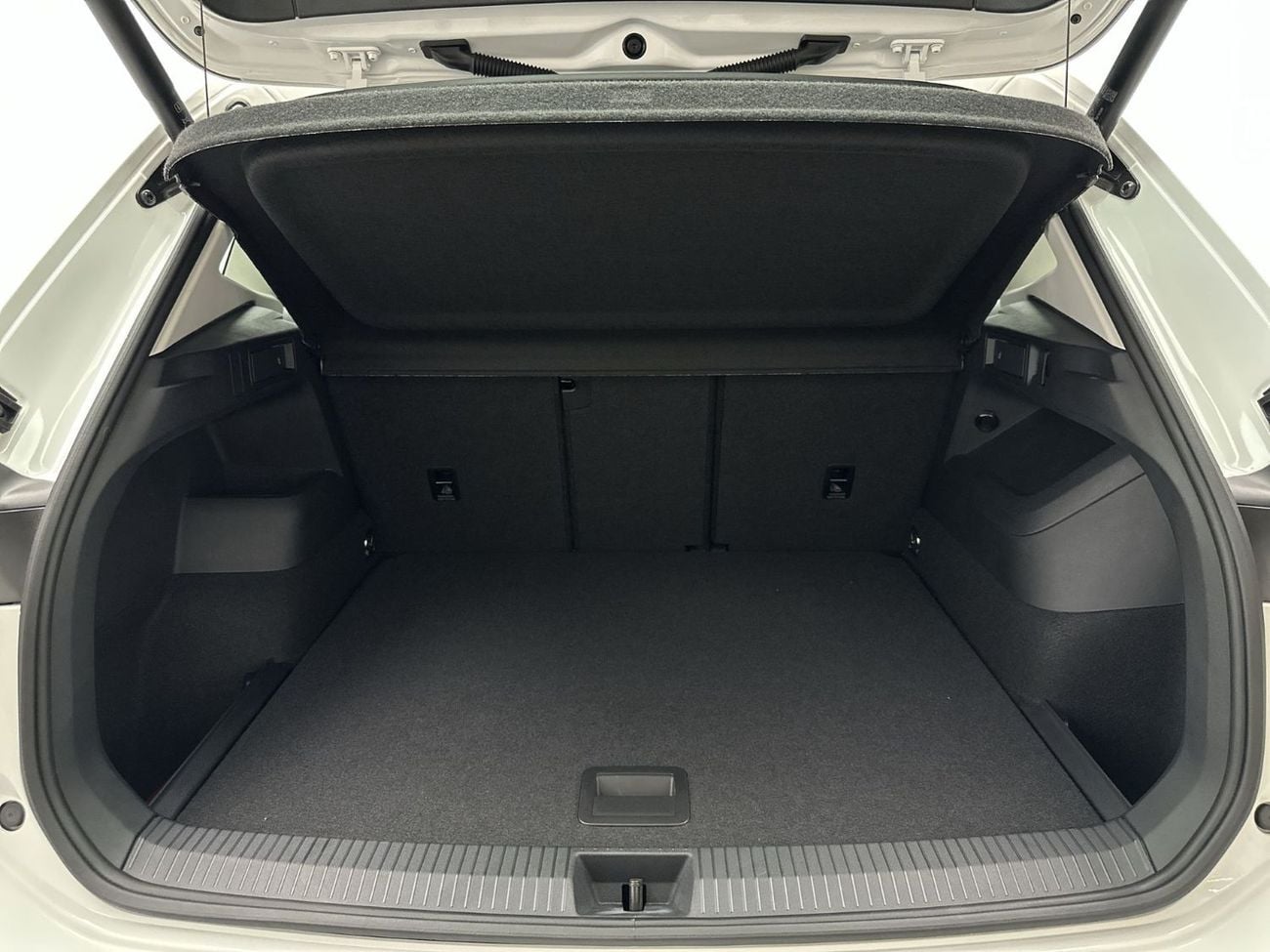 فولكس واجن تيجوان 1.4L | Panoramic Sunroof with Leather Seats  | VW Certified | GCC Specs