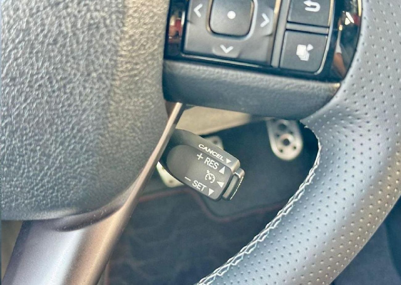 تويوتا هيلوكس 