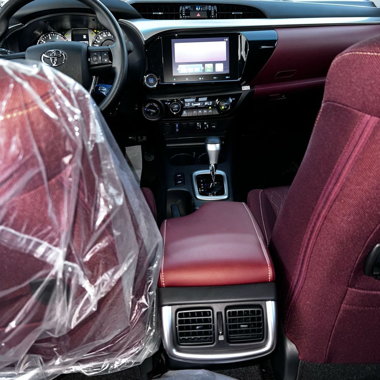 تويوتا هيلوكس SGLX S GLX 2.4L AWD A/T
