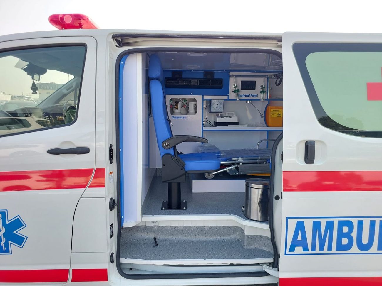 تويوتا هاياس TOYOTA HIACE COMMUTER AMBULANCE VAN RHD 2020 MODEL 2.8 L DIESEL AUTOMATIC(PM19152)