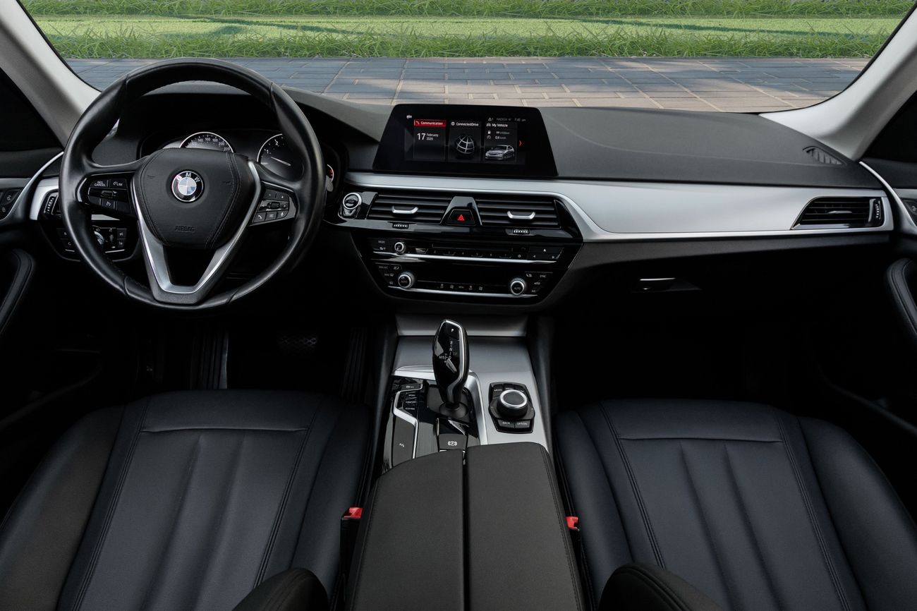 BMW 520i 520i | 1,763 P.M | 0% Downpayment | BMW Warranty | Full BMW History! | Ramadan Offer!