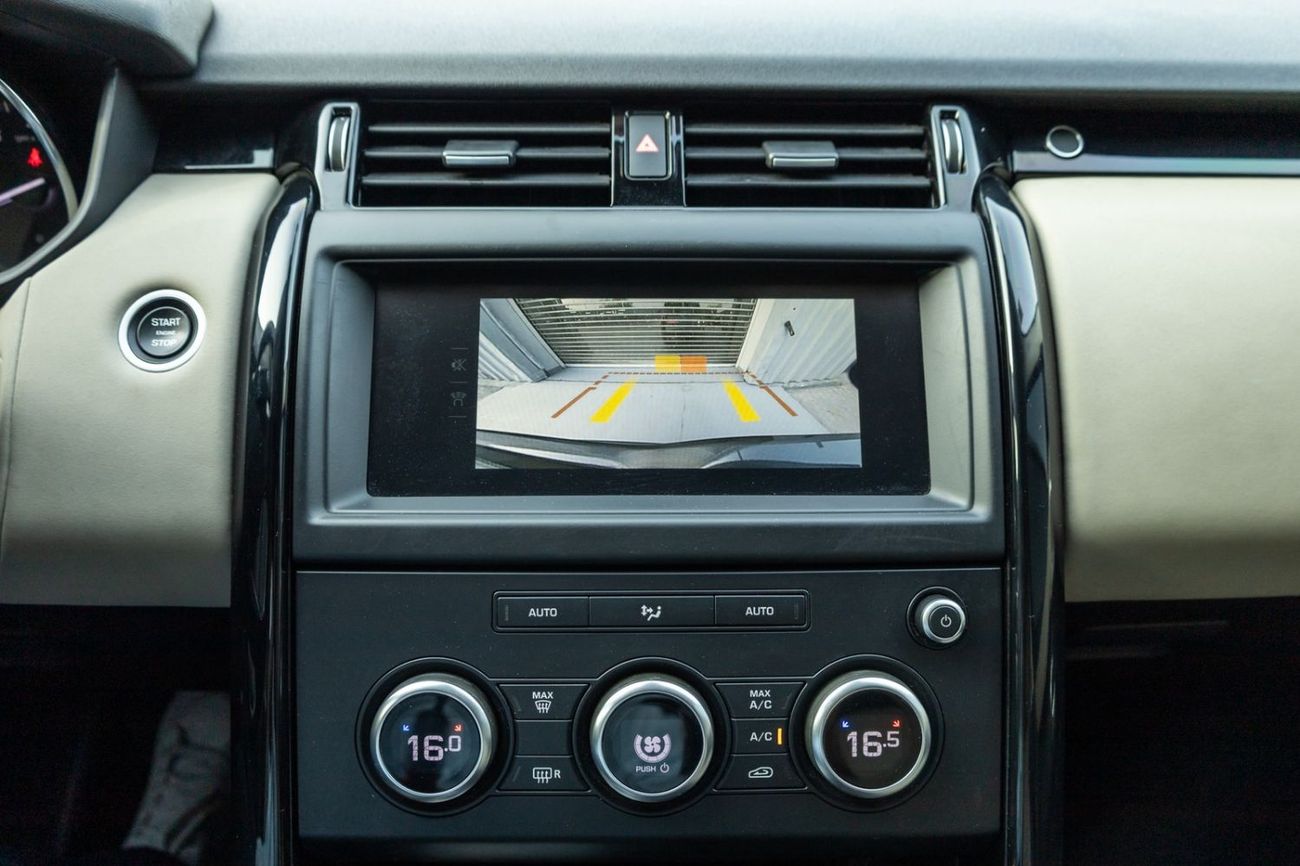Land Rover Discovery SE Land Rover Discovery Si4 (7SEATER) 2019 GCC | Warranty for 1,296.00 AED monthly
