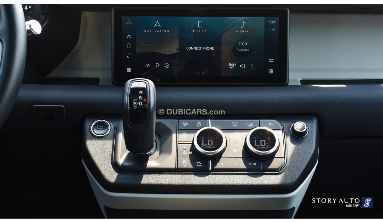 Land Rover Defender 110 X-Dynamic SE 300PS AWD Diesel  3.0L Auto.(For Local Sales plus 10% for Customs & VAT)