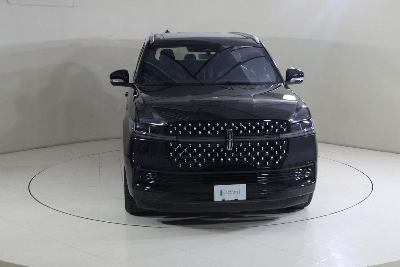 Lincoln Navigator PRESIDENTIAL N1925 / FREE INSURANCE + REGISTRATION / AL TAYER MOTORS AL QOUZ SHOWROOM
