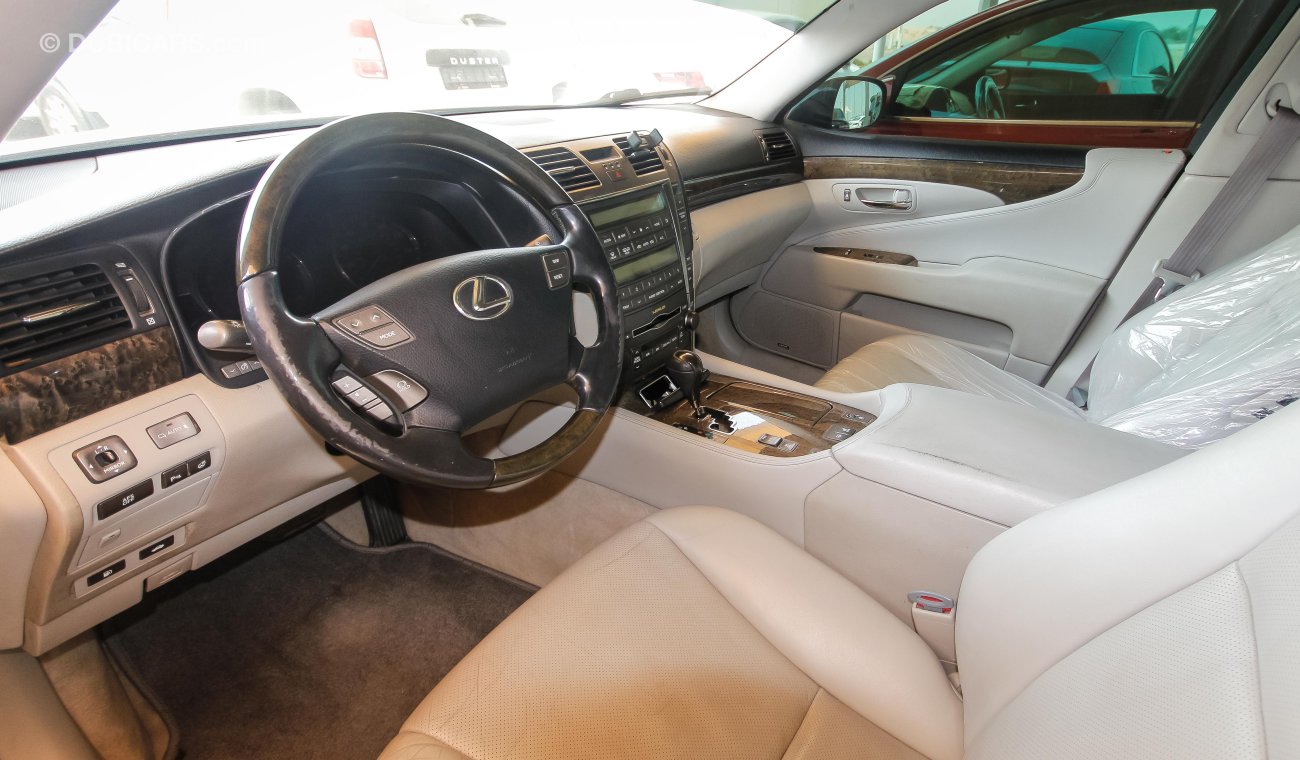 Lexus LS460