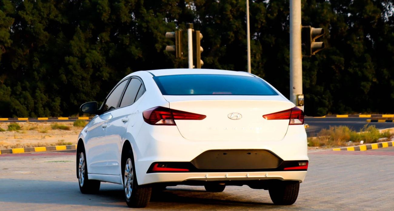 هيونداي إلانترا HYUNDAI ELANTRA 2019 GCC IN EXCELLENT CONDITION